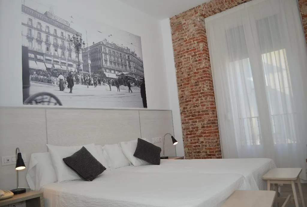 DOUBLE SUPERIOR Room, San Lorenzo, Madrid