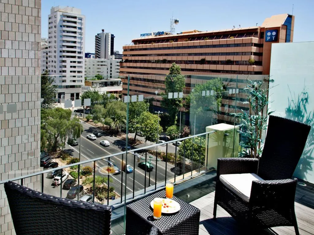 Terrace, America Diamonds, Lisbon