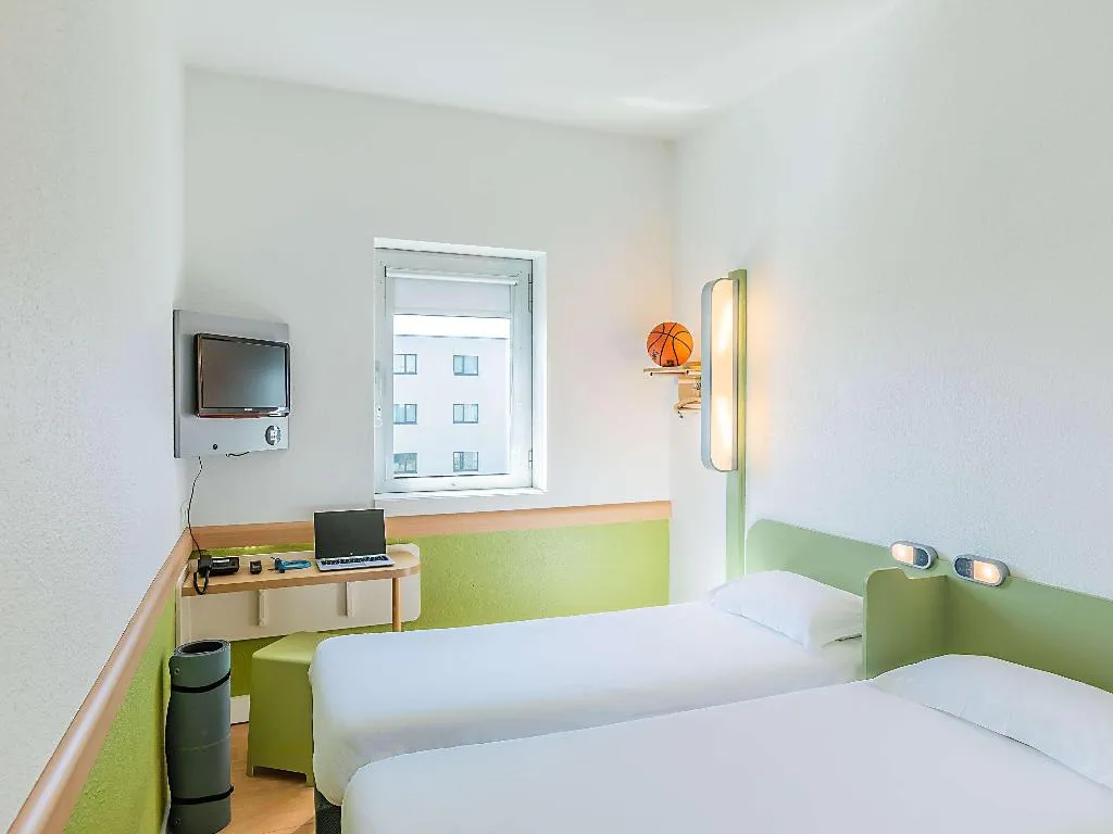 TWIN STANDARD Room, ibis budget Porto Gaia, Porto
