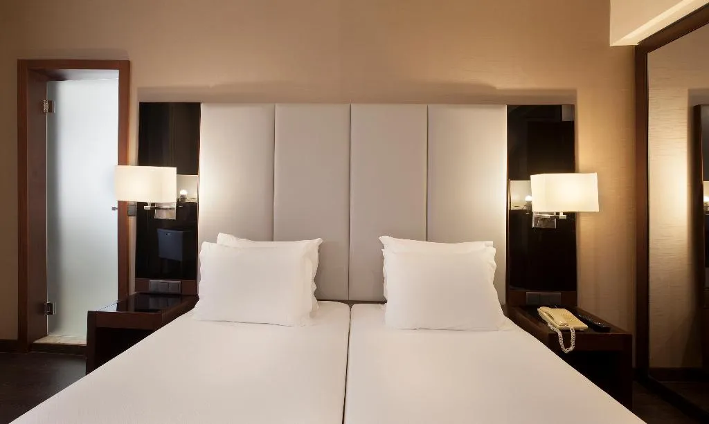TWIN SUPERIOR Room, Turim Restauradores, Lisbon