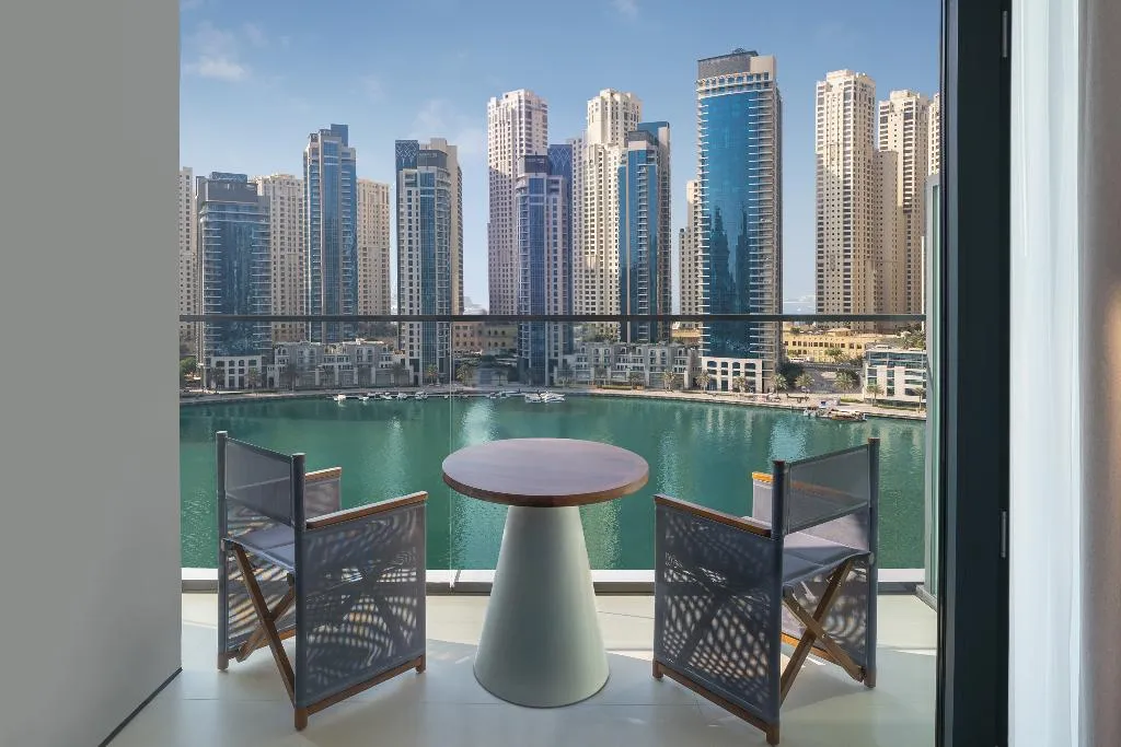 DOUBLE DELUXE MARINA VIEW Room, Vida Dubai Marina & Yacht Club, Dubai
