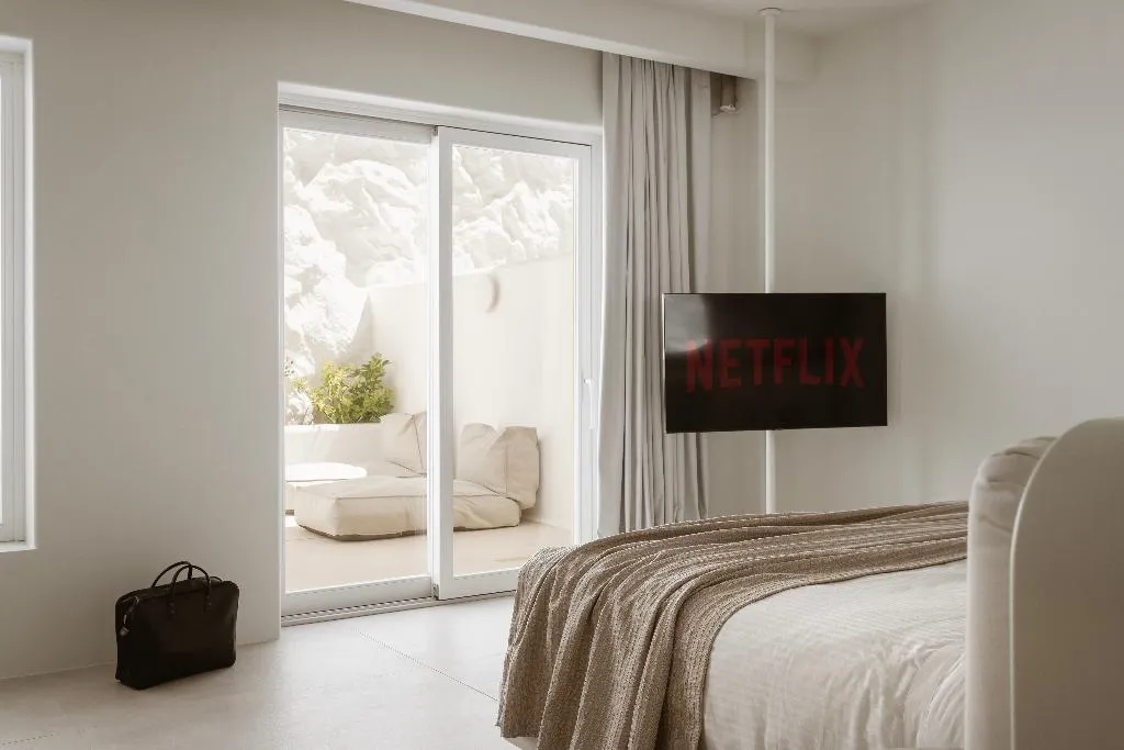 JUNIOR SUITE WITH JACUZZI Room, Lovia Mykonos, Mykonos
