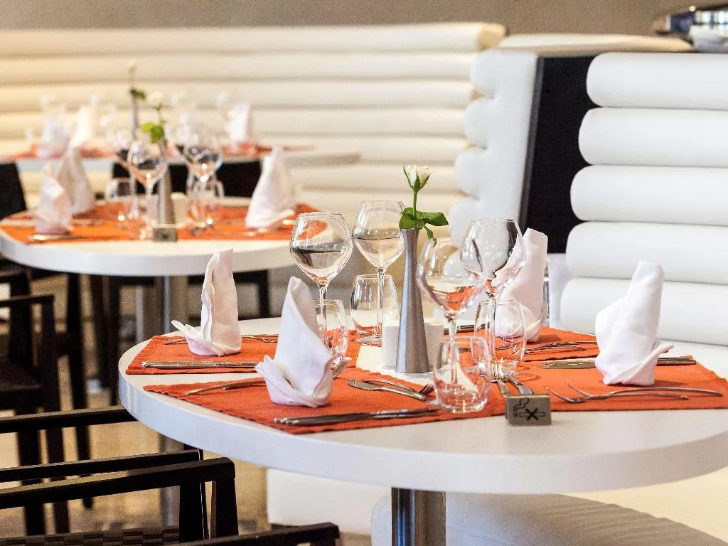 Restaurant, Novotel Tunis, Tunisia