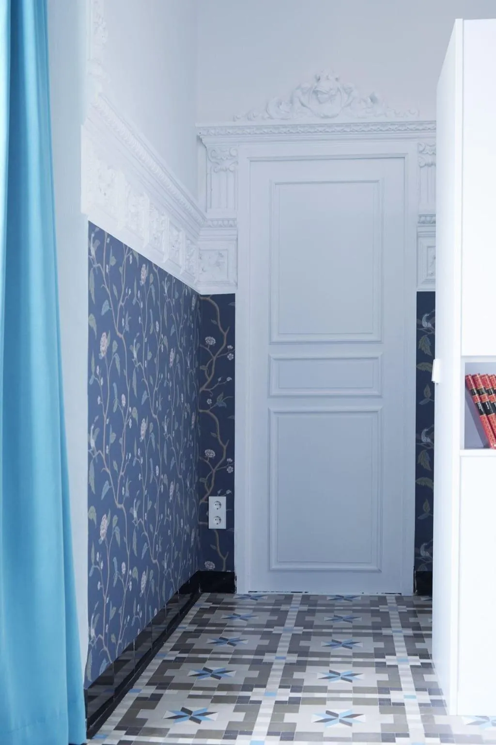 Room, L'Esplai Valencia, Valencia
