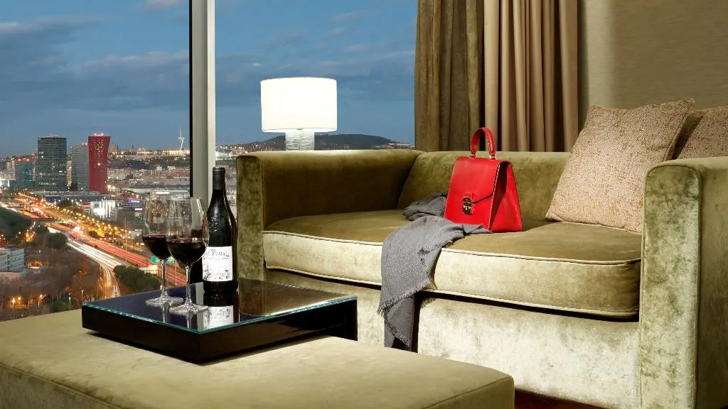 SUITE DUPLEX Room, Hyatt Regency Barcelona Tower, Barcelona