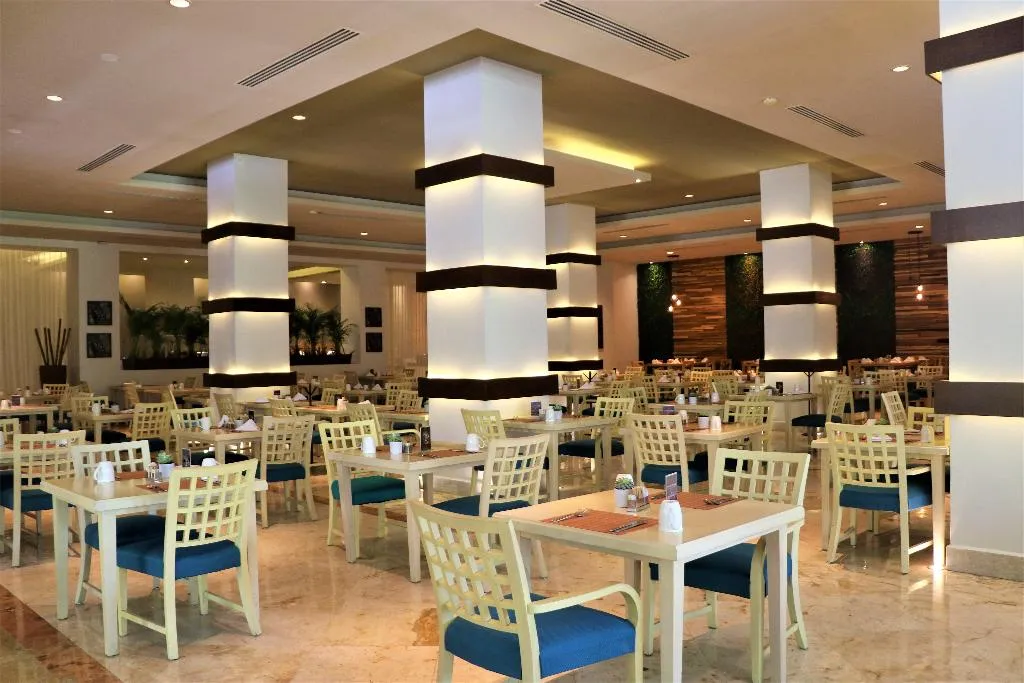 Restaurant, El Dorado Casitas Royale Spa Resorts All Inclusive, Cancun Area