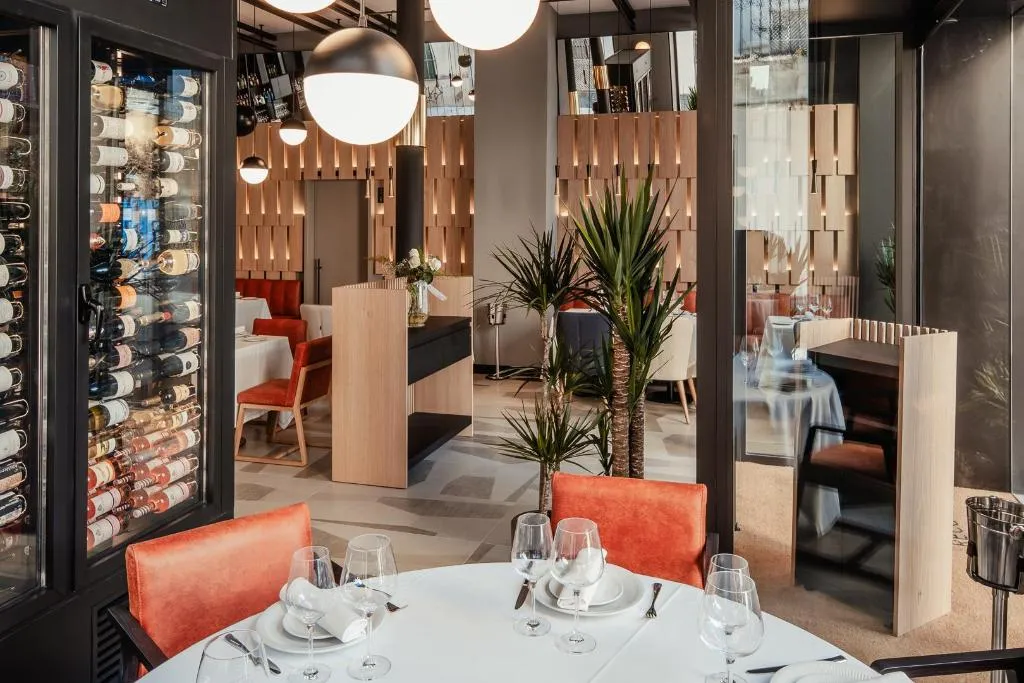 Restaurant, Vincci Unuk, Seville
