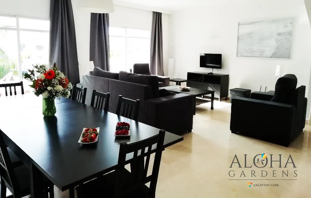 APARTMENT THREE BEDROOMS Room, Aloha Gardens, Costa Del Sol