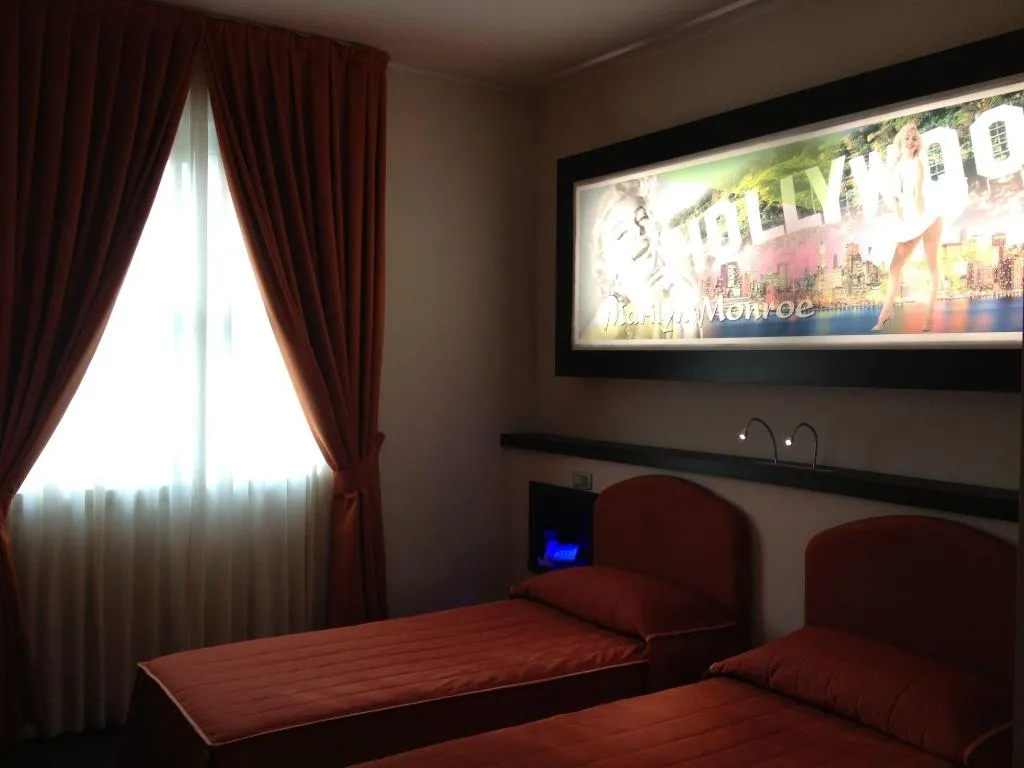 Room, Hotel Mito, Milan
