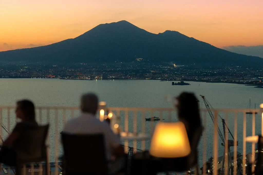 Restaurant, Relais Manfredi, Naples