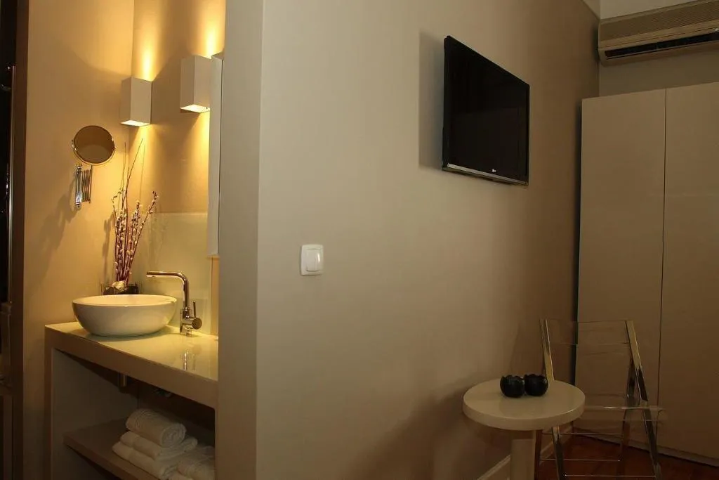 Room, Castilho House, Lisbon