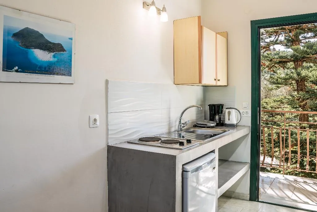 STUDIO STANDARD Room, Herodotos Studios, Zante
