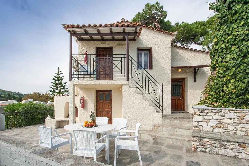 VILLA THREE BEDROOMS Room, Koukias Village, Skiathos
