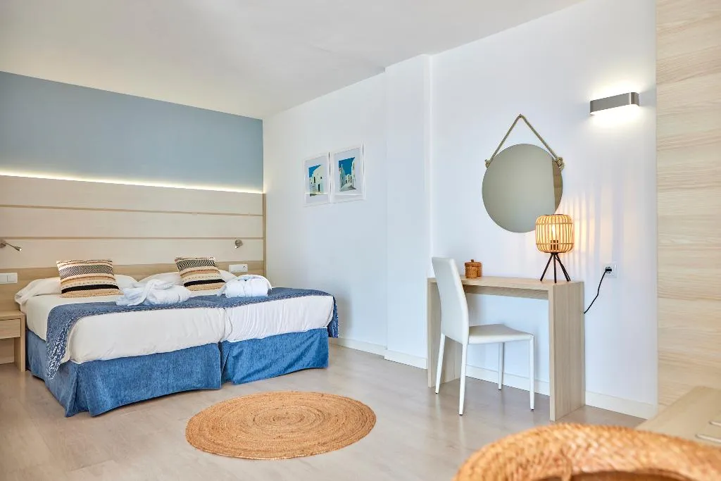 JUNIOR SUITE DELUXE Room, Tomir Portals Suites – Adults Only (+16), Majorca