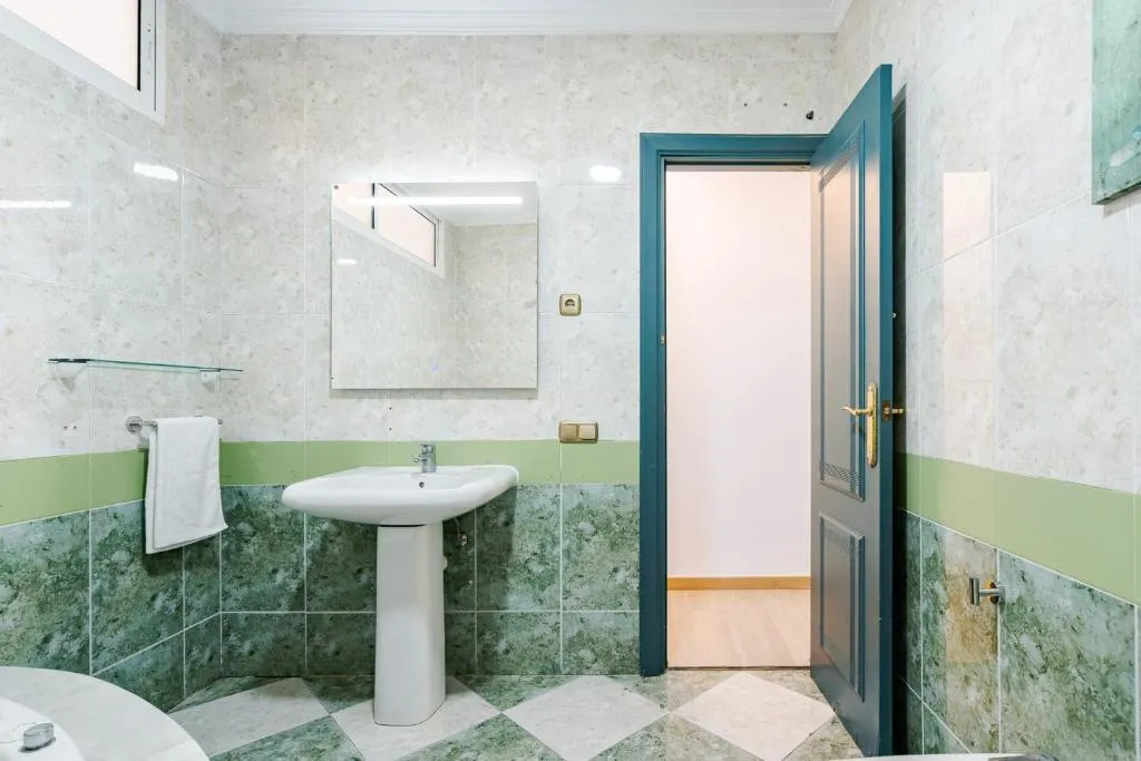 SUITE WITH JACUZZI Room, Agur, Costa Del Sol