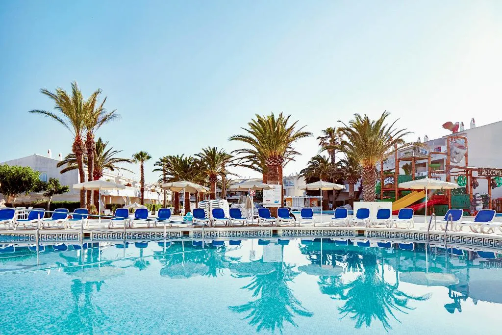 Pool, Hotel Globales Los Delfines, Menorca