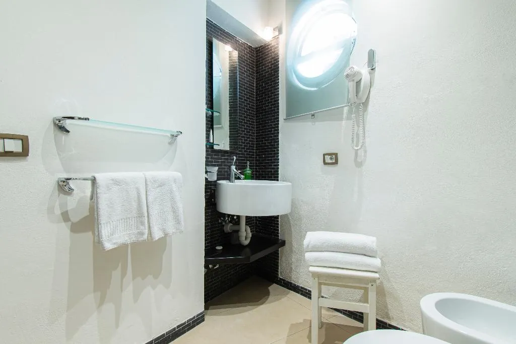 DOUBLE SUPERIOR Room, Marina 10 Boutique & Design Hotel, Naples