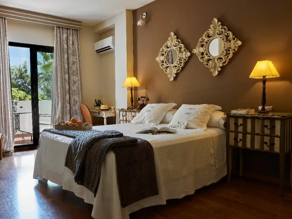 DOUBLE STANDARD Room, La Viñuela, Costa Del Sol