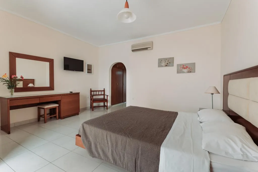 APARTMENT STANDARD Room, Paleos apartments, Rhodes