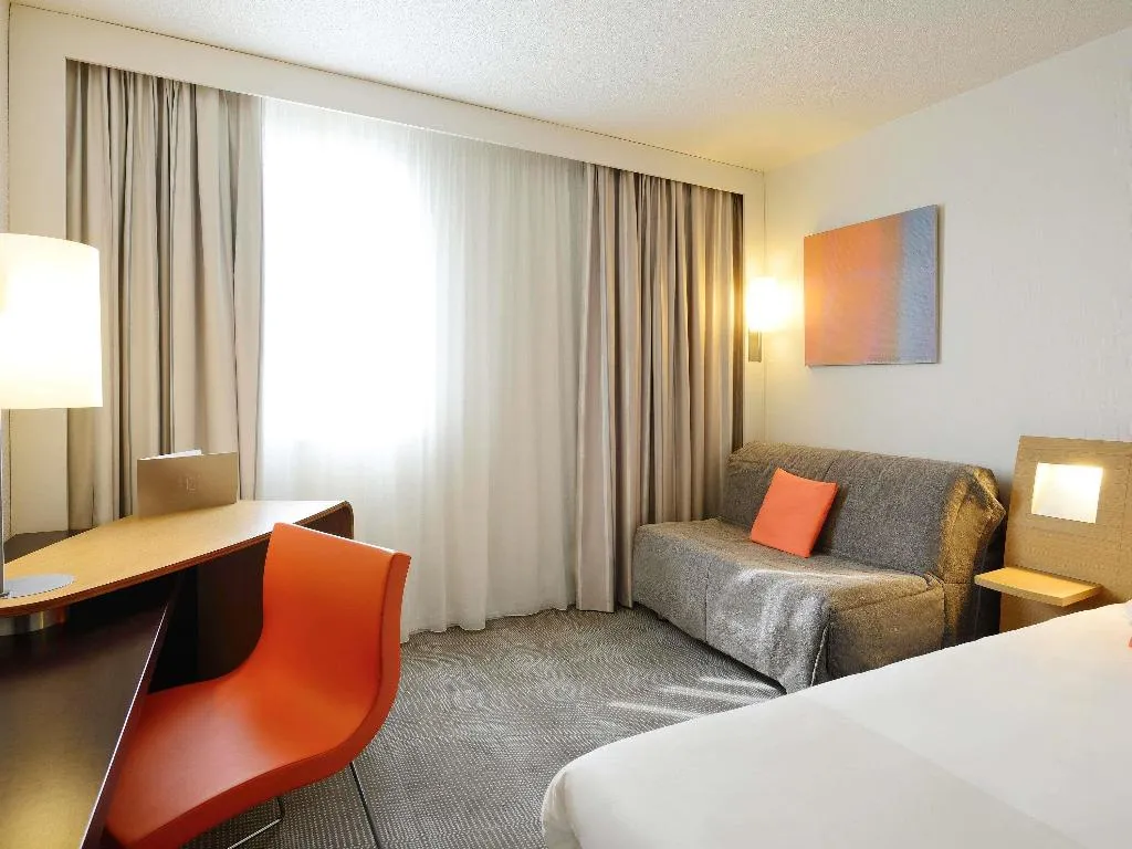 TRIPLE STANDARD Room, Novotel Setubal, Lisbon