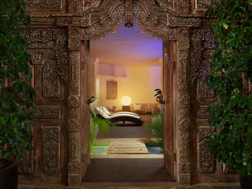 Sports and Entertainment, Royal Garden Villas, Tenerife