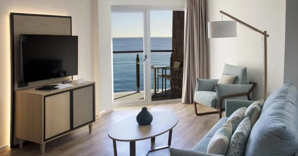 JUNIOR SUITE SEA VIEW Room, Suit d M correct code to use 3695, Costa Blanca