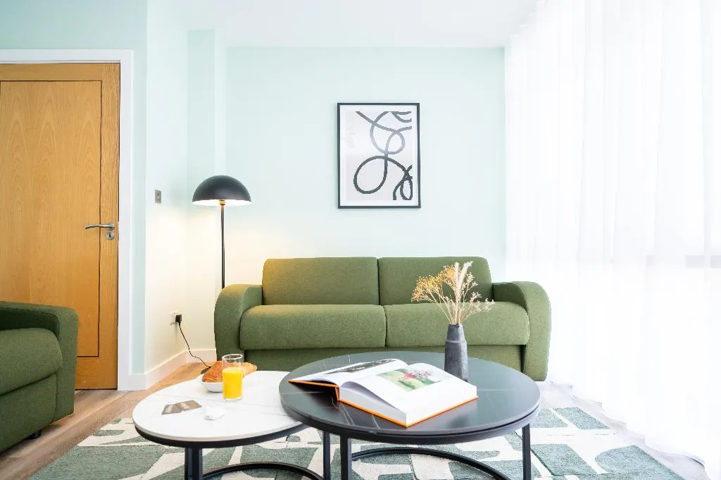 APARTMENT THREE BEDROOMS Room, Staycity Aparthotels Dublin St Augustine Street, Dublin