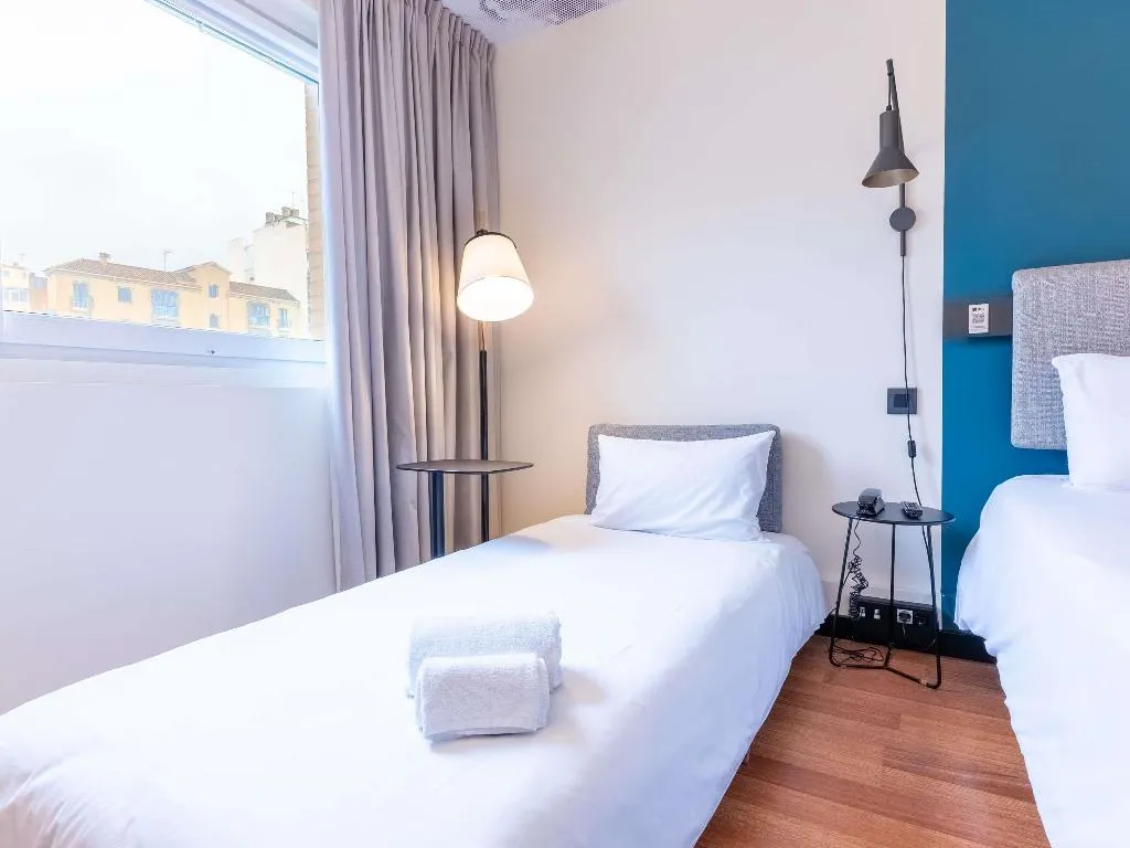 DOUBLE SUPERIOR WITH DOUBLE BED Room, Ibis Malaga Centro Ciudad, Costa Del Sol