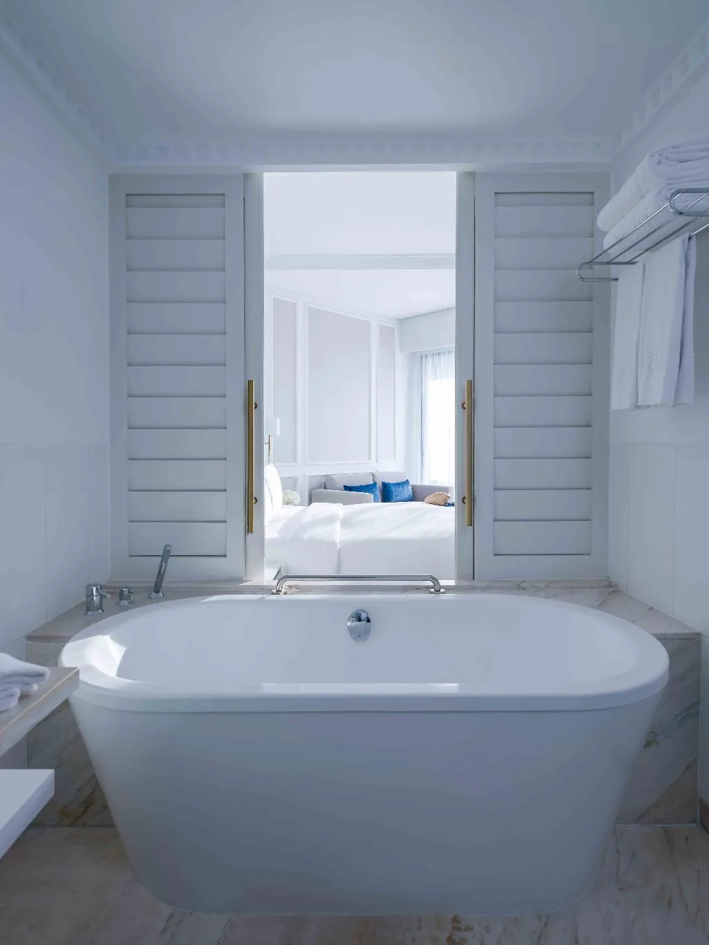 DOUBLE SUPERIOR WITH BALCONY Room, Sofitel Dubai Jumeirah Beach, Dubai