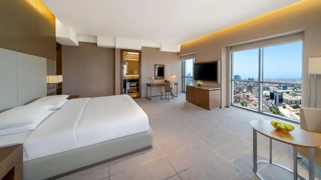 DOUBLE DELUXE KING BED Room, Hyatt Regency Dubai Creek Heights, Dubai