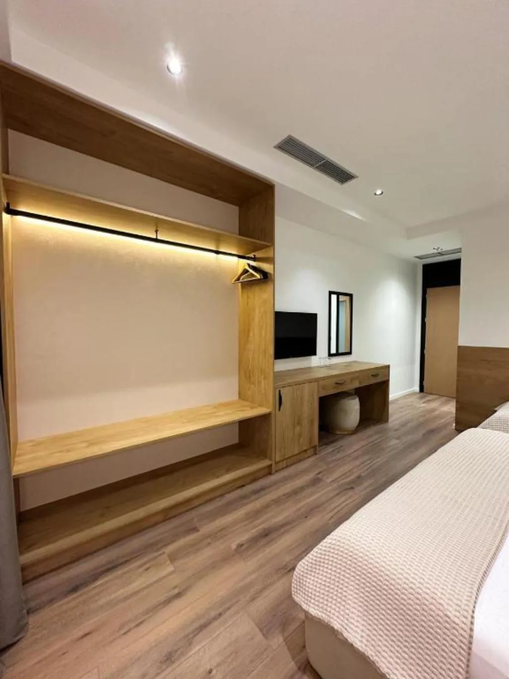 TRIPLE WITH BALCONY Room, Beliz Boutique Hotel, Kavaje