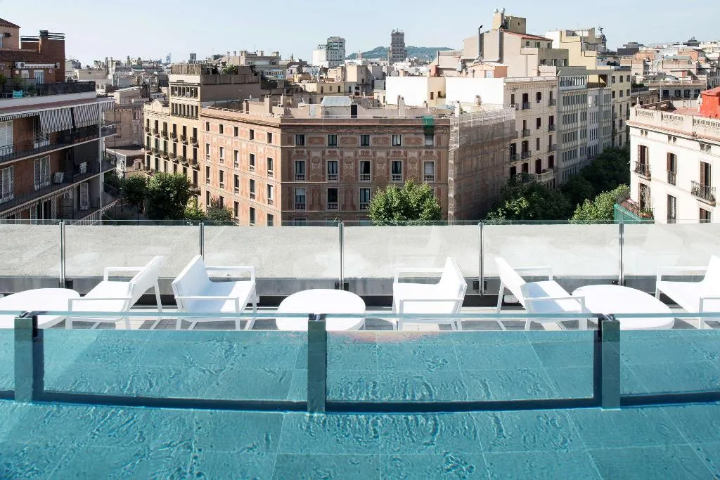 Pool, Catalonia Eixample 1864, Barcelona