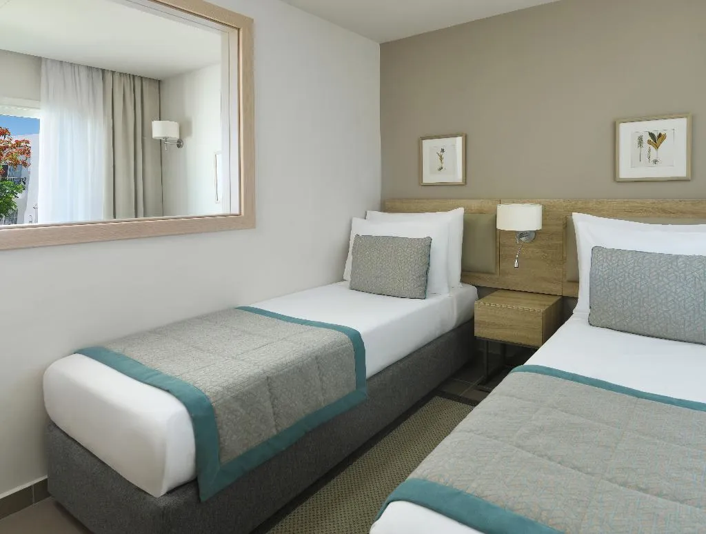 TRIPLE GARDEN VIEW Room, Jaz Fanara Residence, Red Sea Riviera