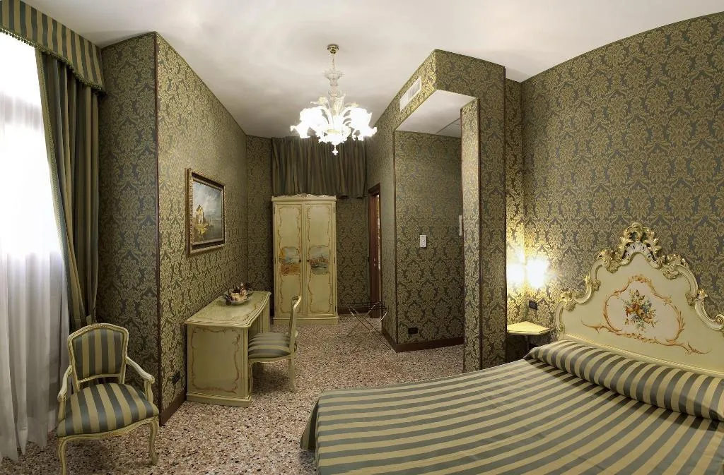 General view, Hotel Al Malcanton, Venice