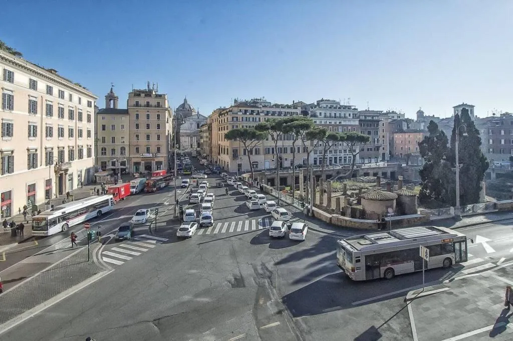 General view, Little Queen Relais, Rome