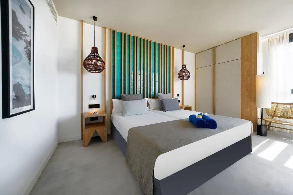 Room, HOVIMA Suites Costa Adeje, Tenerife