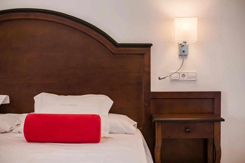 Room, Ca'l Bisbe, Majorca