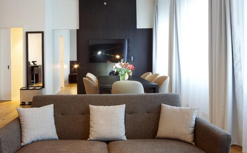SUITE NON SMOKING Room, Fosshotel Reykjavik, Reykjavik
