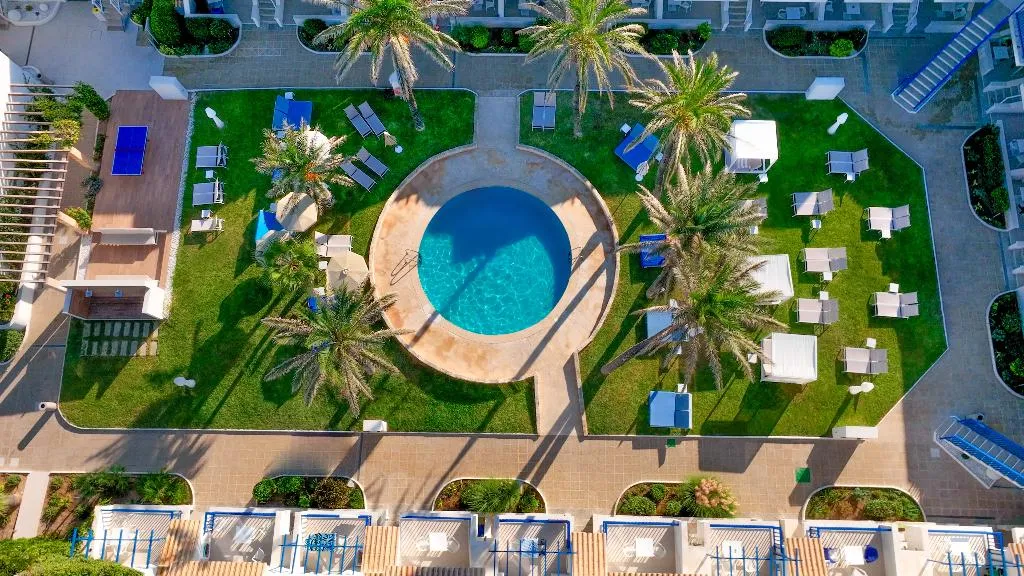 Pool, Parque Nereida Suites Hotel, Majorca