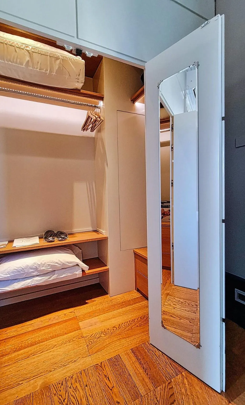 APARTMENT DELUXE QUEEN BED Room, L'Orologio, Florence