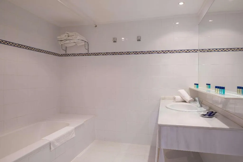 Room, htop Caleta Palace, Costa Brava