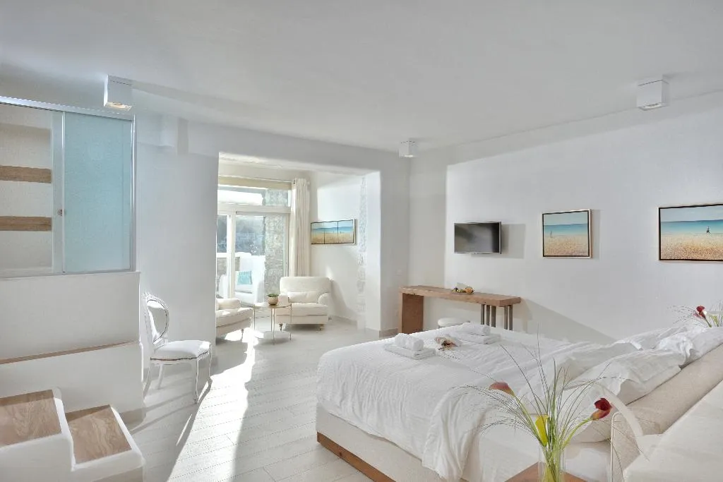 VILLA THREE BEDROOMS Room, Nissaki Boutique Hotel, Mykonos