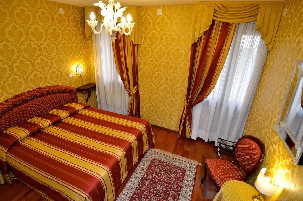 Double or Twin STANDARD Room, Da Bruno, Venice