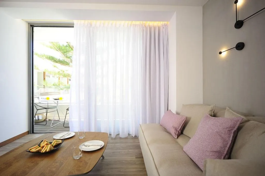 Room, Dyo Suites, Crete