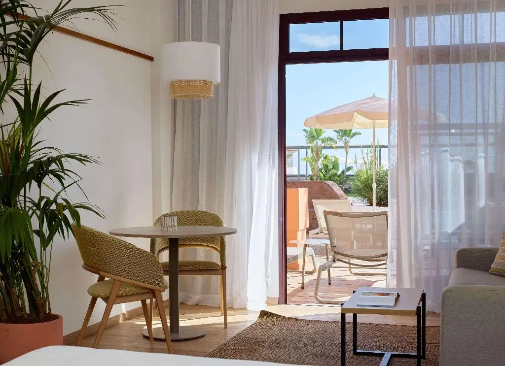 JUNIOR SUITE STANDARD Room, Melia Jardines del Teide, Tenerife