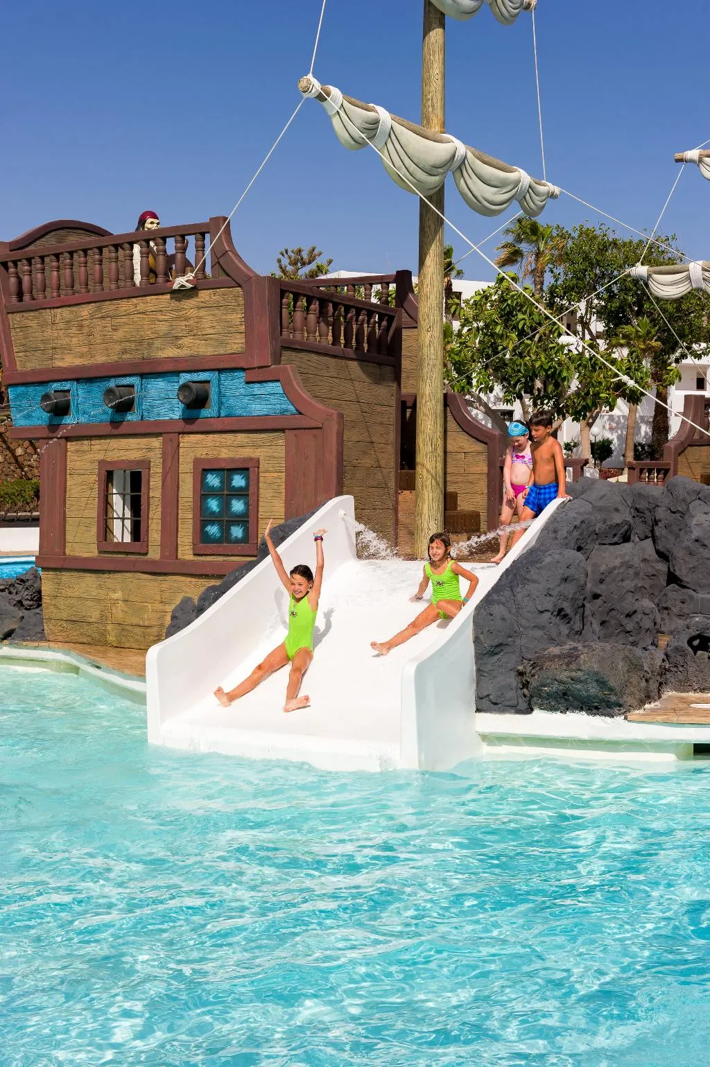 Sports and Entertainment, H10 Suites Lanzarote Gardens, Lanzarote