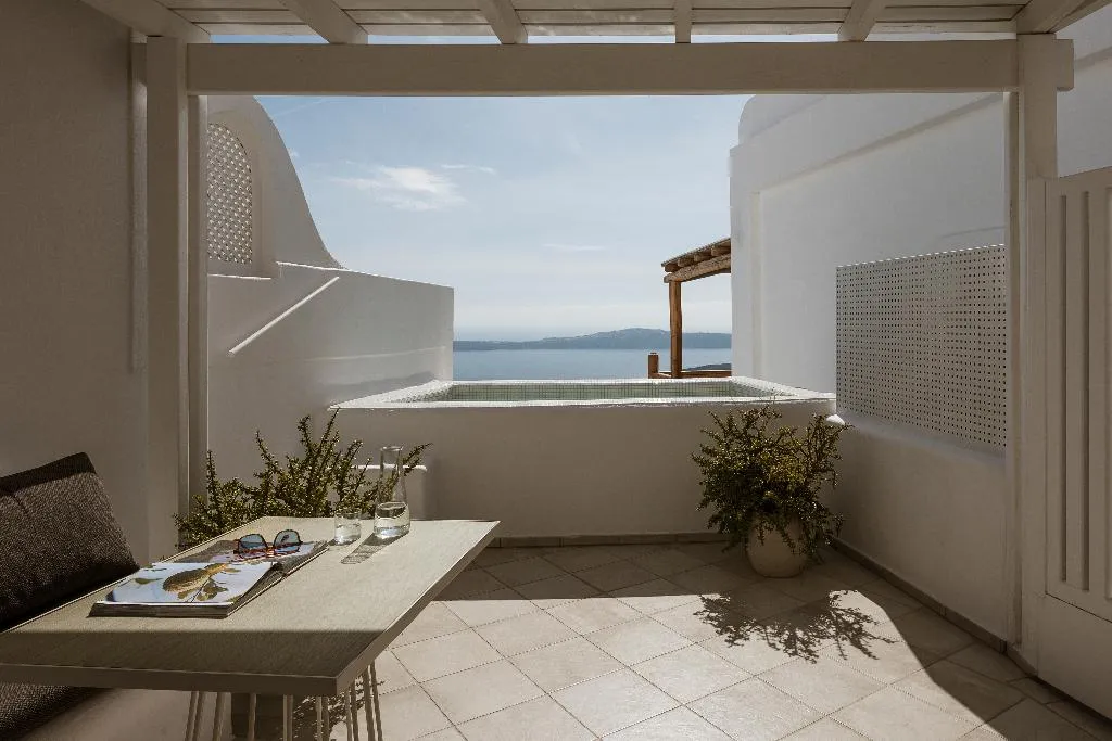 SUITE SUPERIOR Room, Aqua Luxury Suites, Santorini