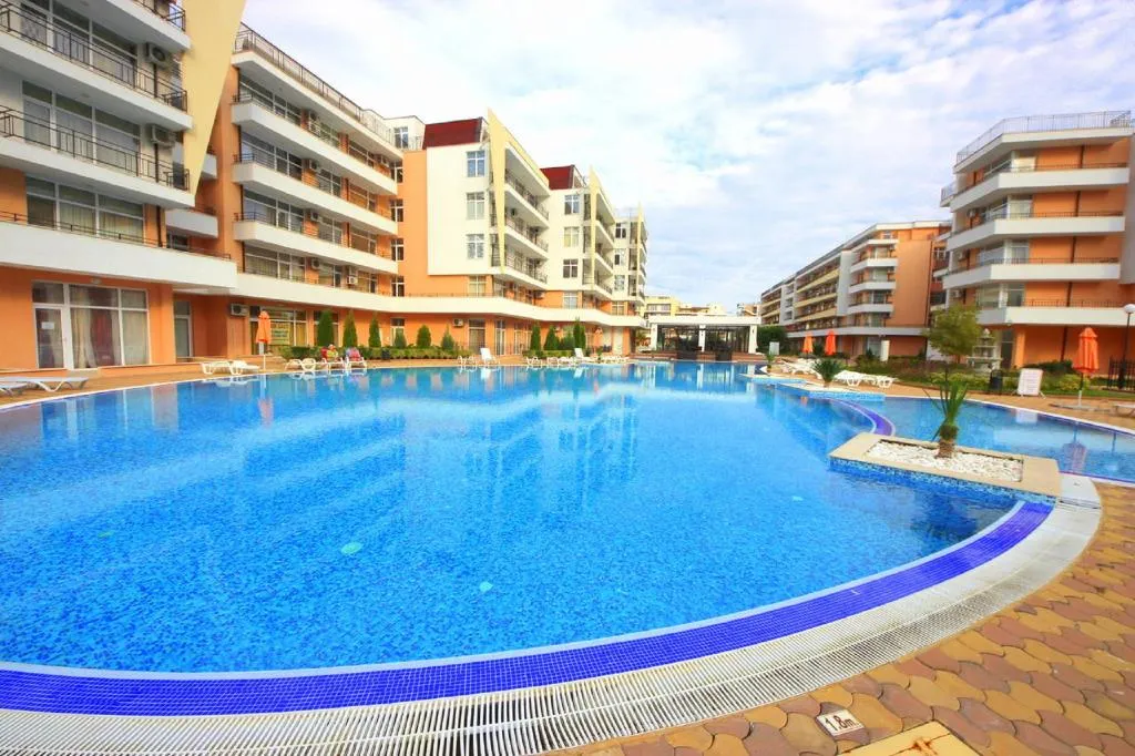 Pool, Menada Grand Kamelia Apartments, Bourgas