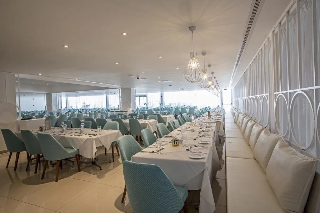 Restaurant, Odessa Beach Hotel, Cyprus