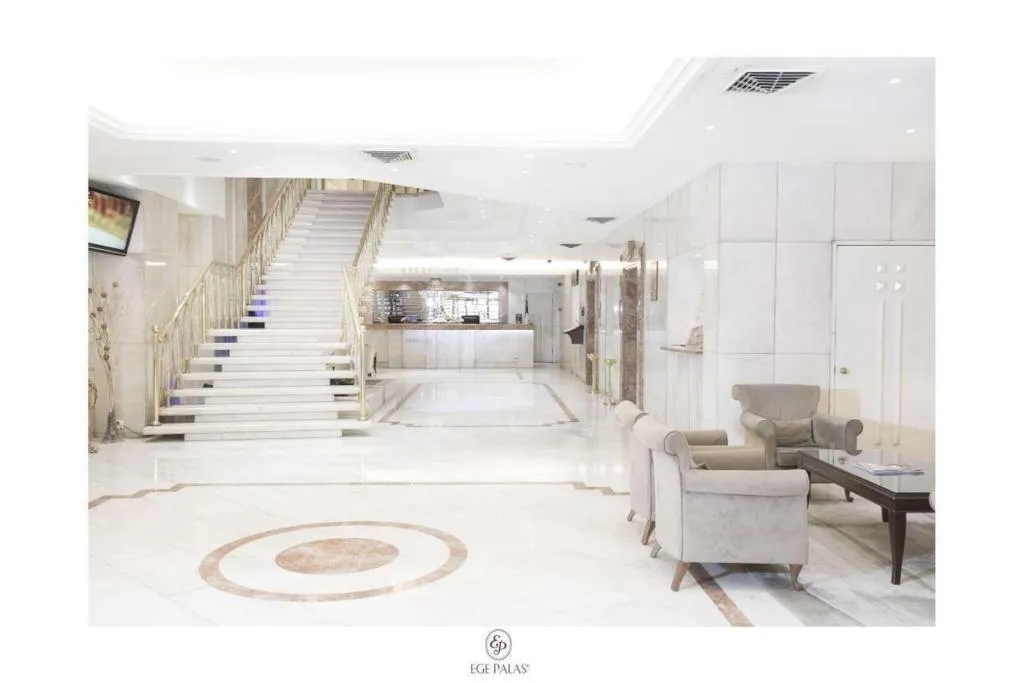 Lobby, Ege Palas, Izmir